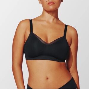Thirdlove Wireless Crossover Minimizer Bra 42E(DD)